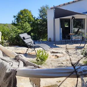 https://gite-le-chamaju.hotels-rhonealpes.com